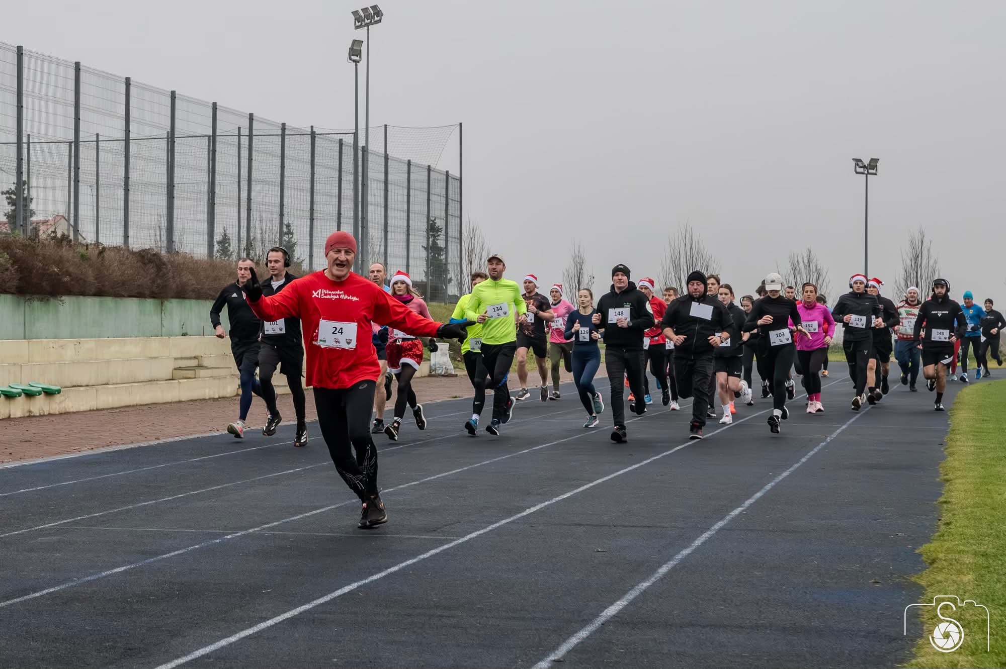 Everyday Marathon Preparation A marathon does not begin at the starting line. — image 1